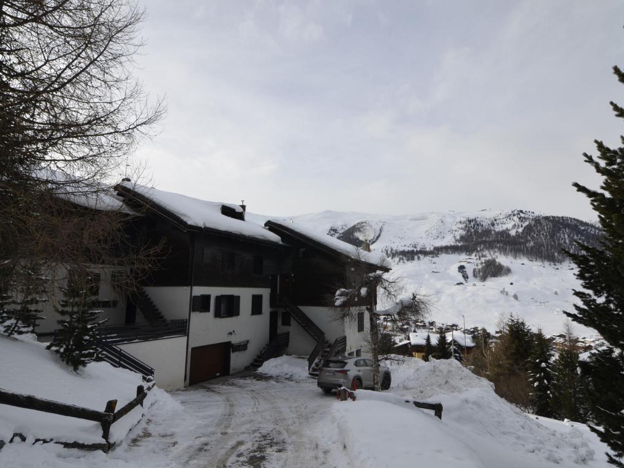 Tranquil Holiday Home In Livigno Italy Near Ski Area Eksteriør bilde